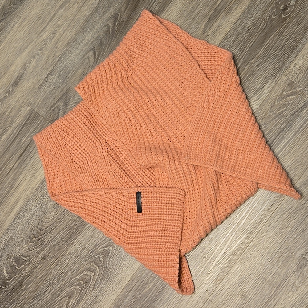Rebecca Minkoff pink knitted scarf